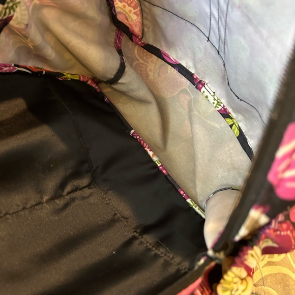 Vera Bradley pirouette pink backpack! Perfect for back to school - Picture 4 of 6